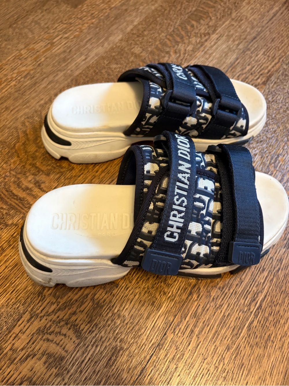 Dior Navy and White Logo Slide Sandals - Picture 2 of 3